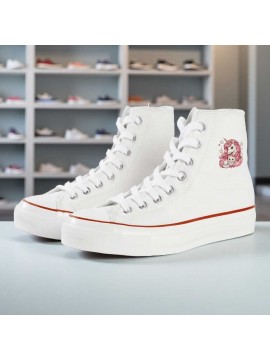 1pc High-Top Canvas Sneakers - Black with White Laces, Floral Pattern, Casual & Sporty Style, All-Season Wear, Lace-Up Closure, Rubber Sole, EVA Insole, Perfect for Hiking, Running & Everyday Use, Casual Footwear | Floral Pattern Sneakers | Durable Footwear