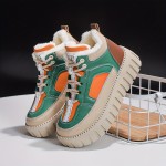 Winter Women'S Warm Shoes with Thick Soles, Height-Increasing, Plush Boots, And Casual Sneakers.